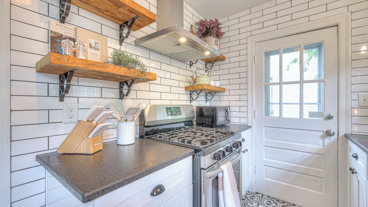 Photo of Kitchen in Inglewood