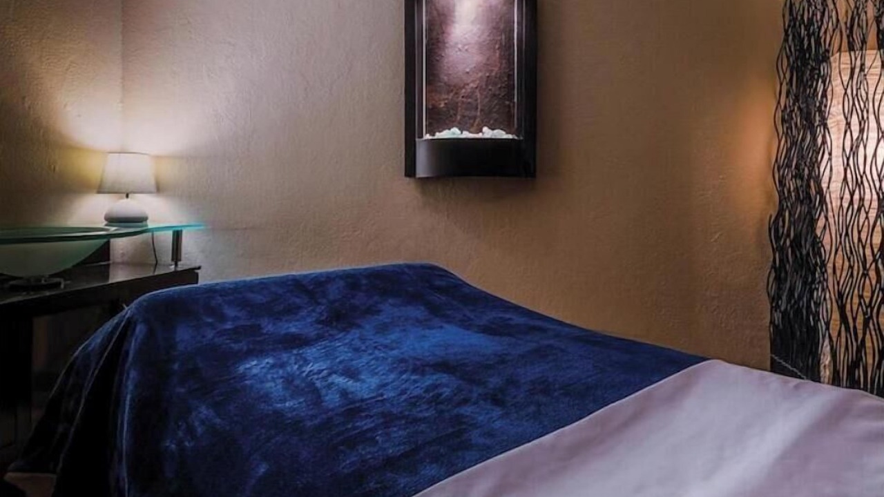 Photo of Bedroom in Lakeside Park