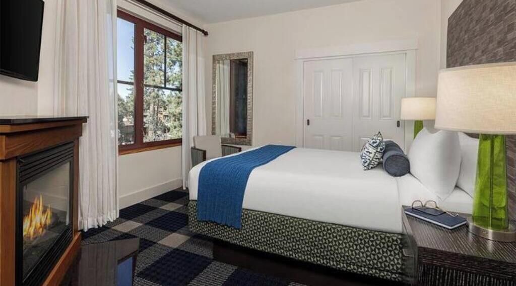 Photo of Bedroom in Lakeside Park