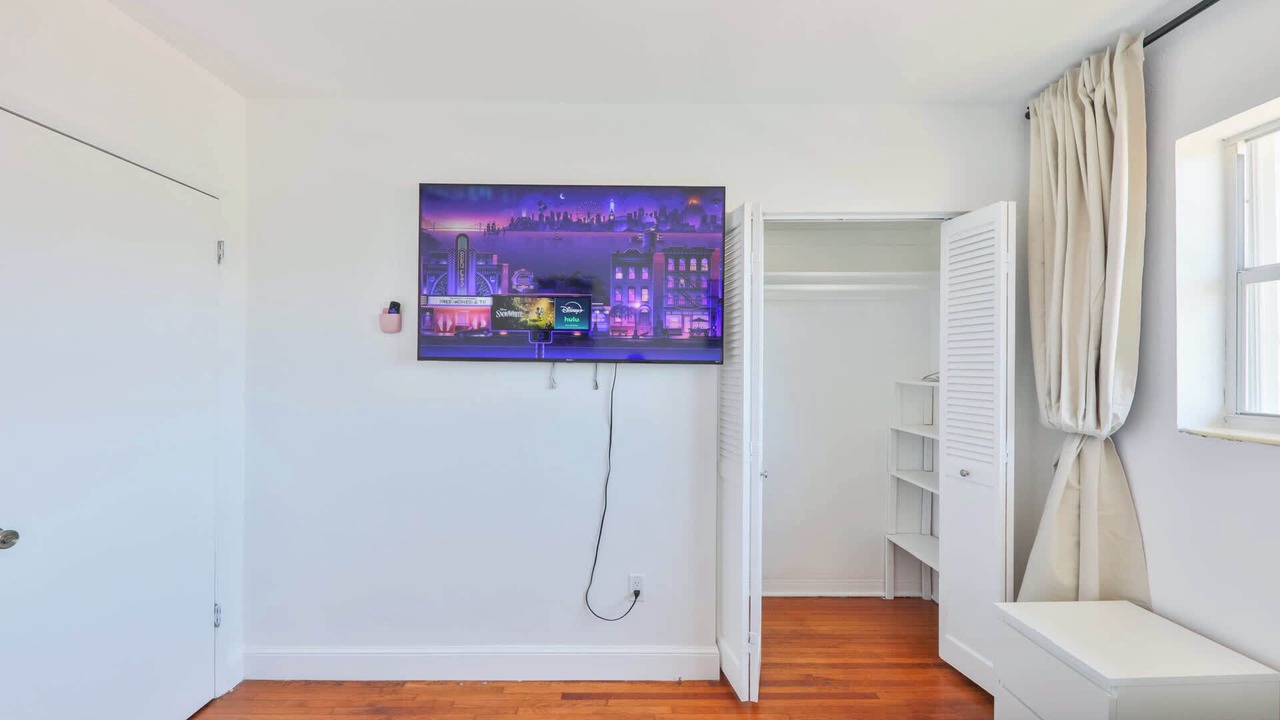 Photo of Bedroom in Ives Estates
