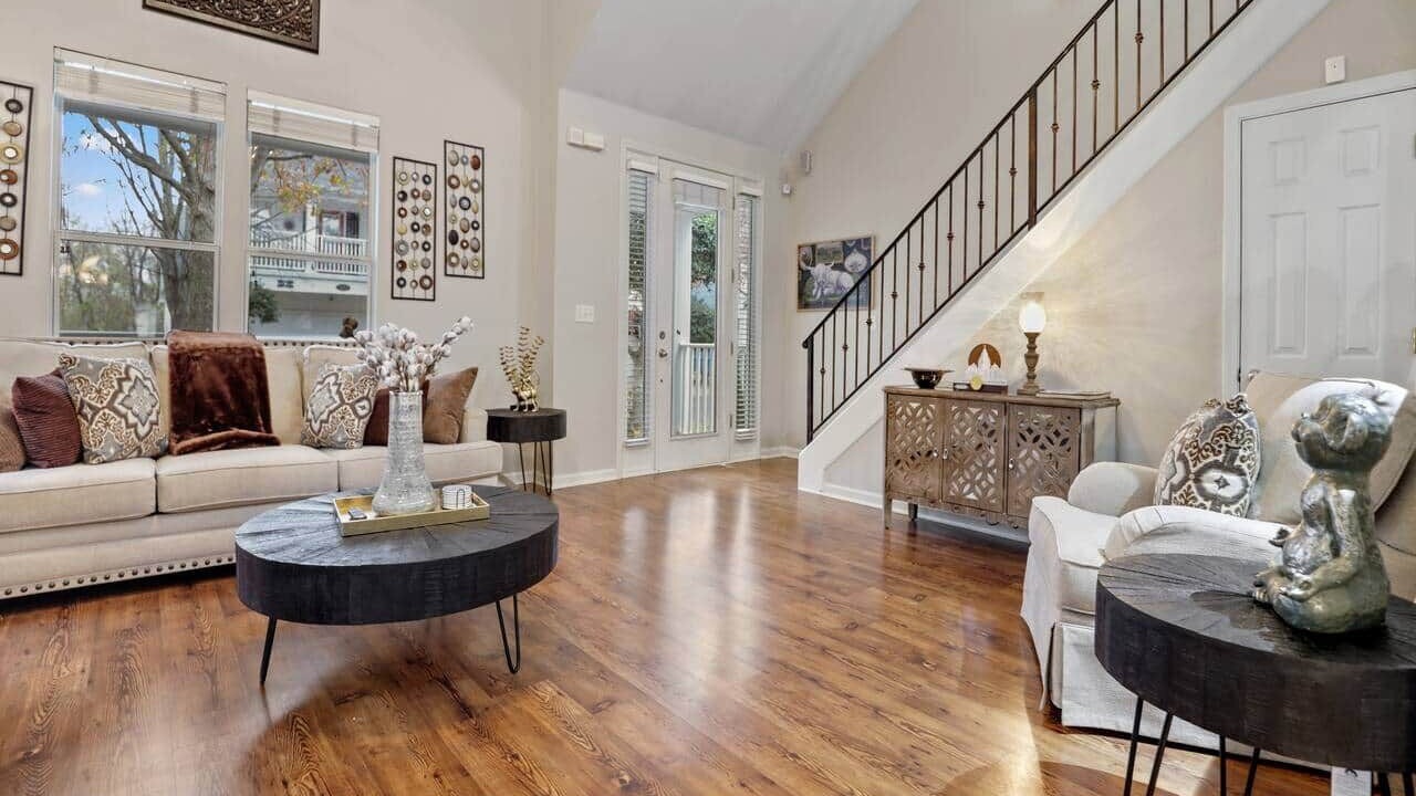 Photo of Others in Memphis