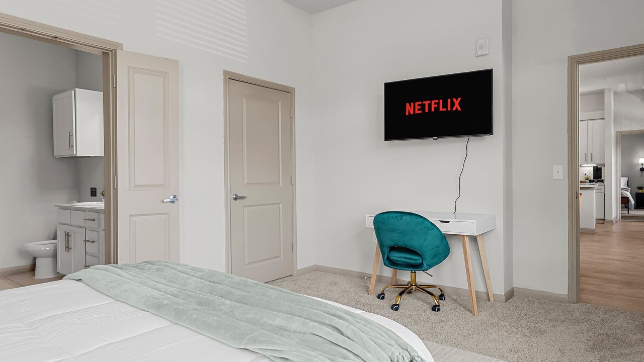 Photo of Bedroom in Montopolis