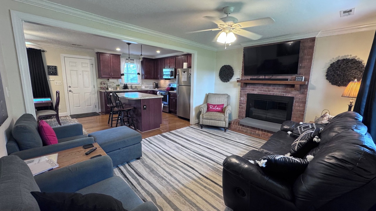 Photo of Livingroom in Kernersville