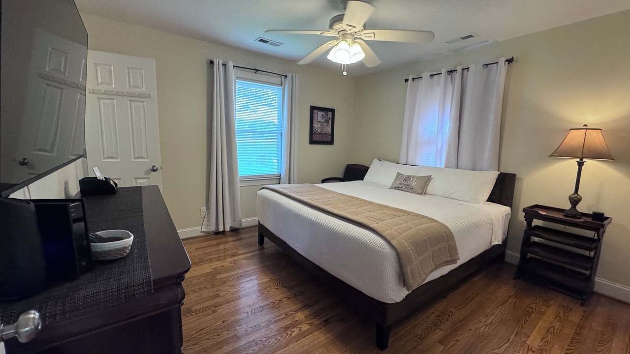 Photo of Bedroom in Kernersville