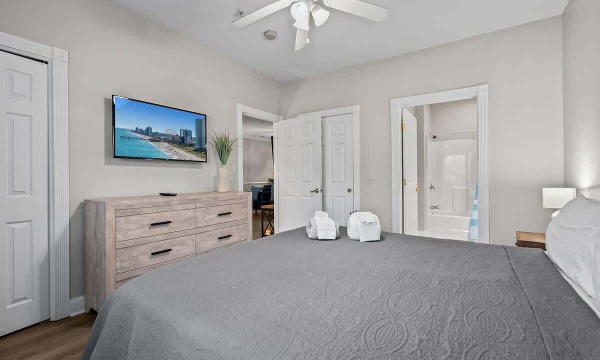 Photo of Bedroom in Central Myrtle Beach