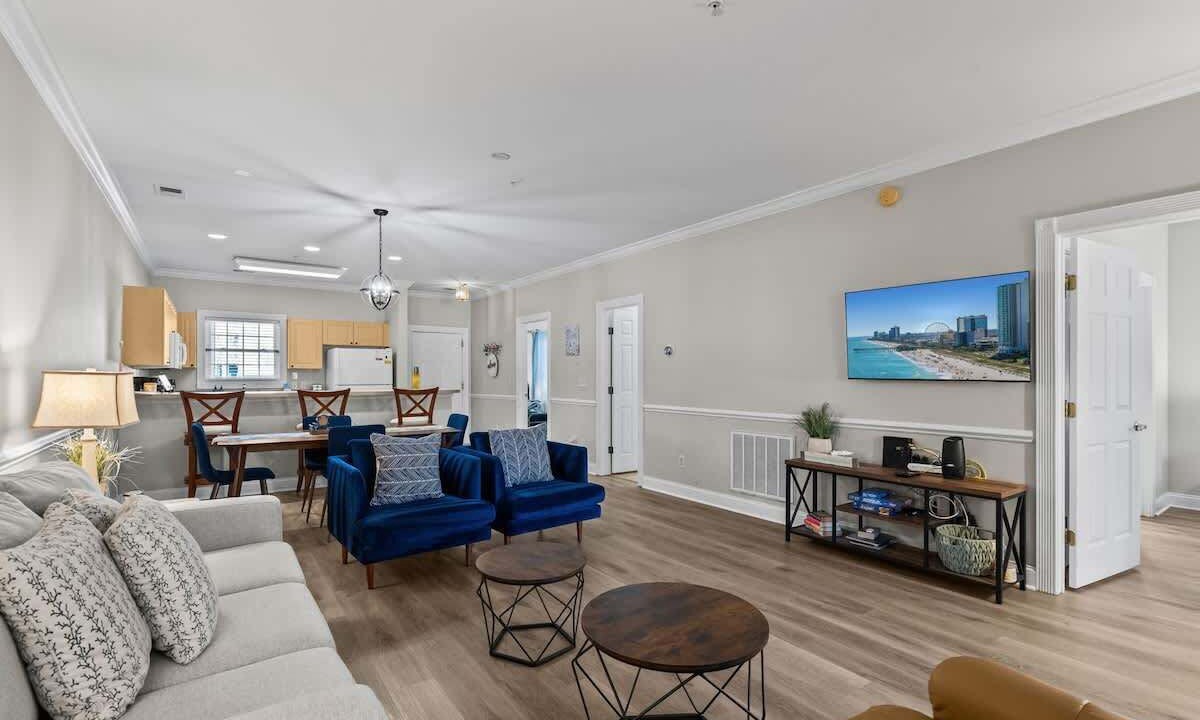 Photo of Livingroom in Central Myrtle Beach