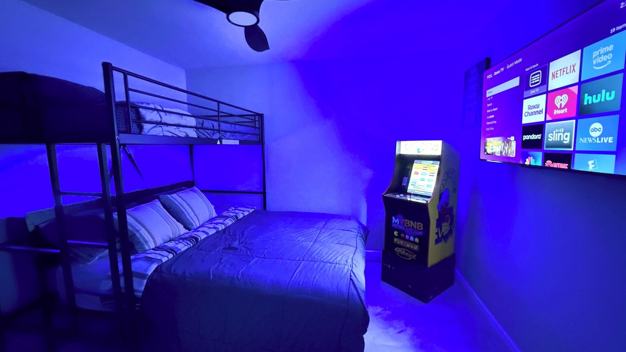 Photo of Bedroom in Windwood Bay