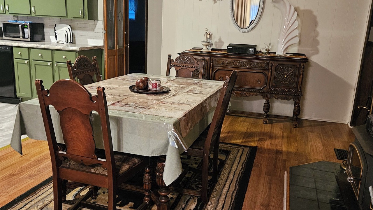 Photo of Livingroom in Harrison