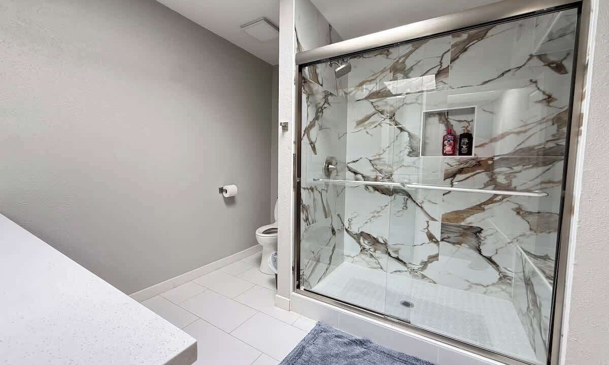 Photo of Bathroom in Turtle Creek