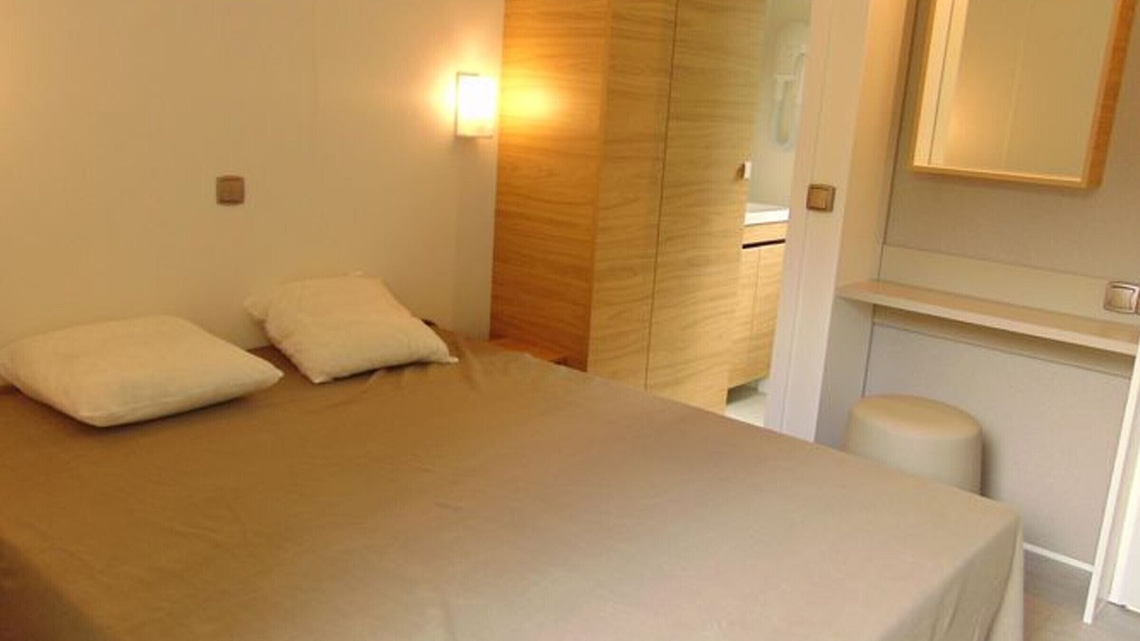 Photo of Bedroom in Avrille