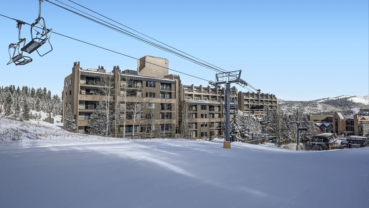 Photo of Outdoor in Peak 9