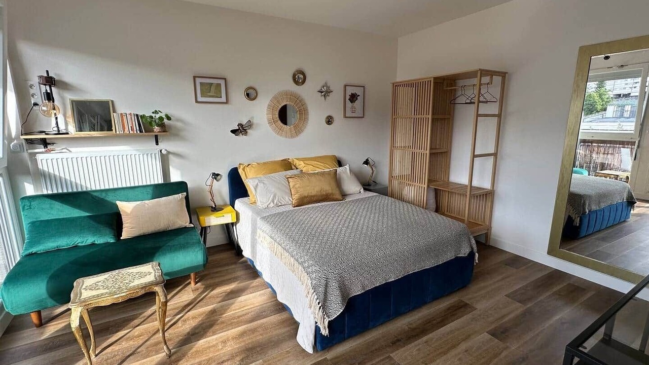 Photo of Bedroom in Puteaux