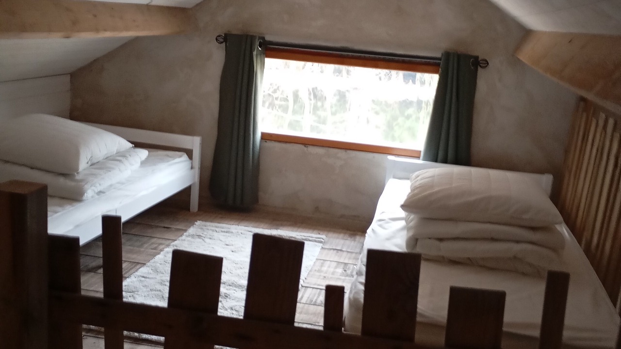 Photo of Bedroom in Mauregny-en-Haye