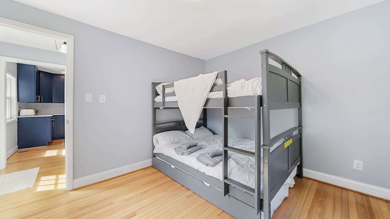 Photo of Bedroom in Arnold