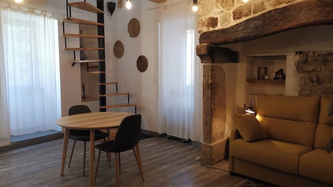 Photo of Livingroom in Lablachere