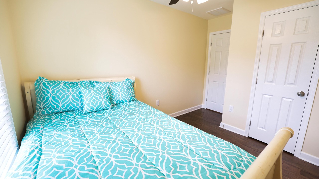 Photo of Bedroom in Summerville