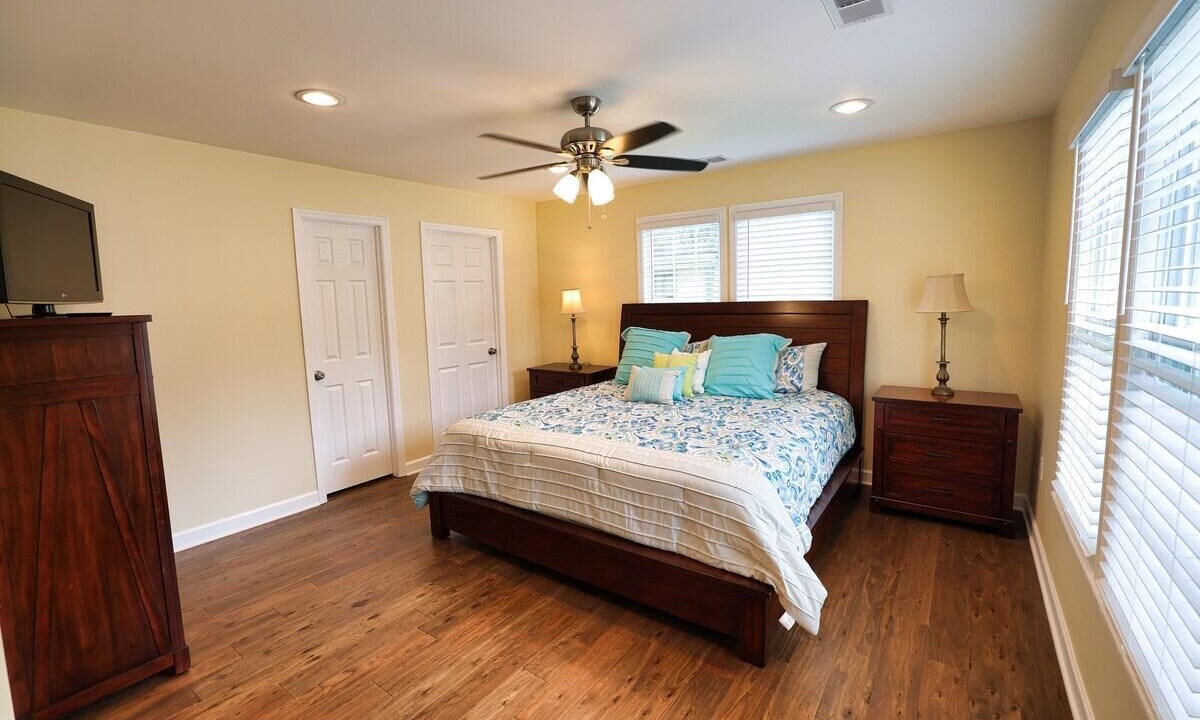 Photo of Bedroom in Summerville