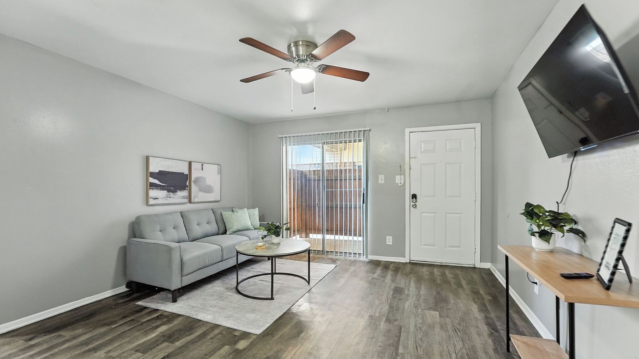 Photo of Livingroom in Southridge