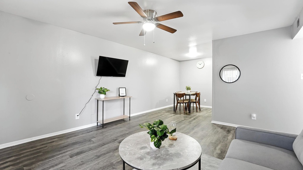 Photo of Livingroom in Southridge
