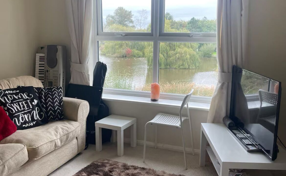 Photo of Livingroom in Aylesbury