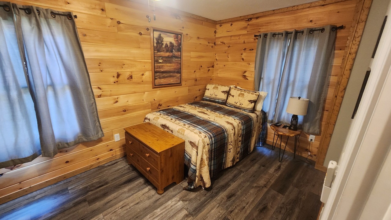 Photo of Bedroom in Heber Springs