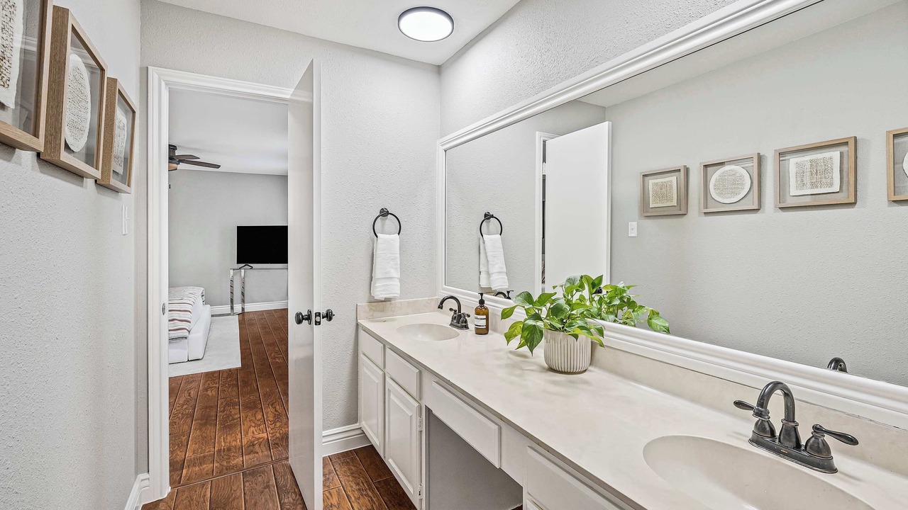 Photo of Bathroom in Milwood