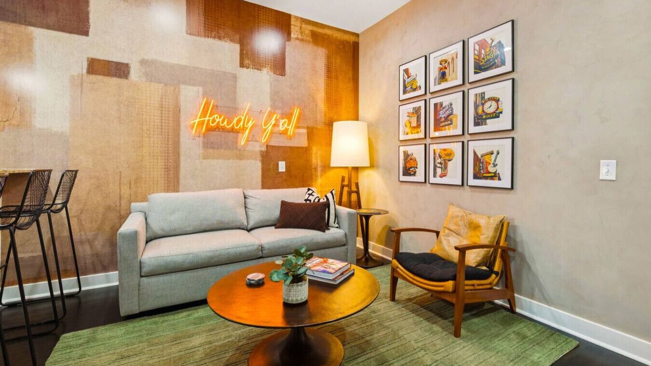 Photo of Livingroom in West End