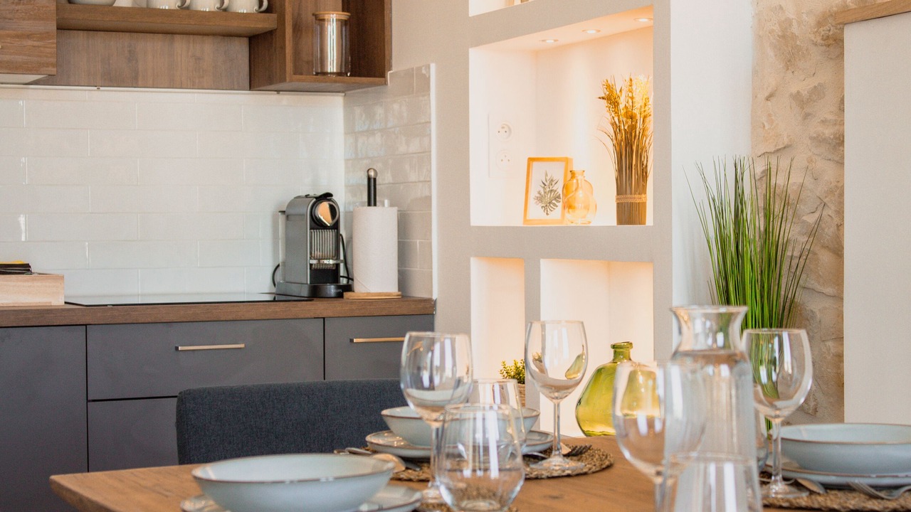 Photo of Others in Baille