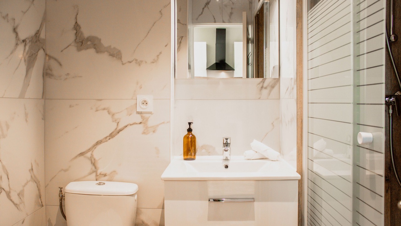 Photo of Bathroom in Baille