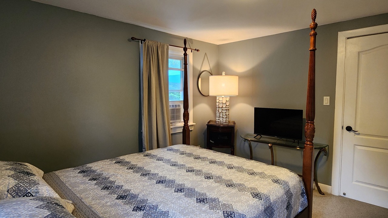 Photo of Bedroom in Ridgeway