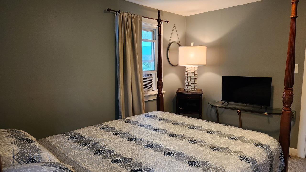 Photo of Bedroom in Ridgeway