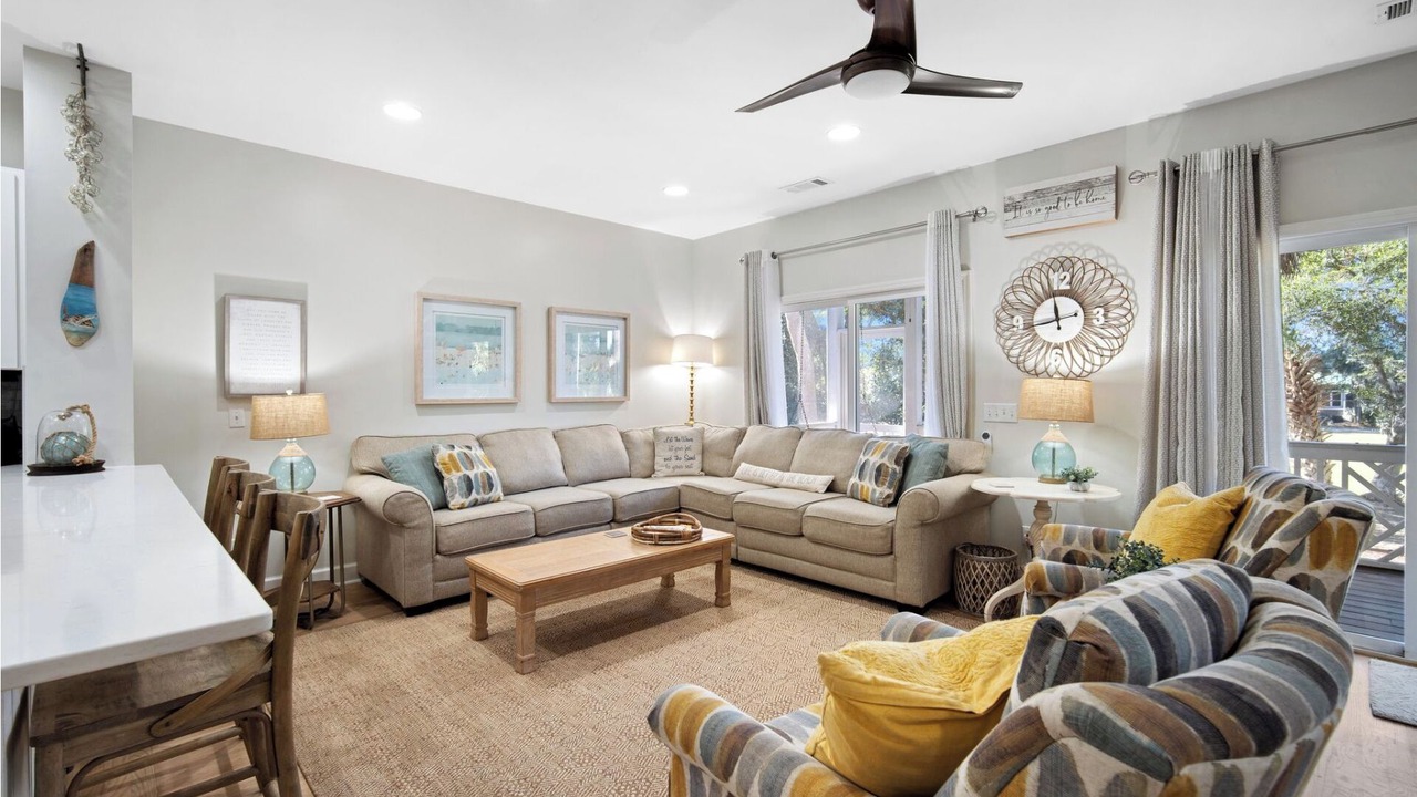 Photo of Livingroom in Bonito Boathouses
