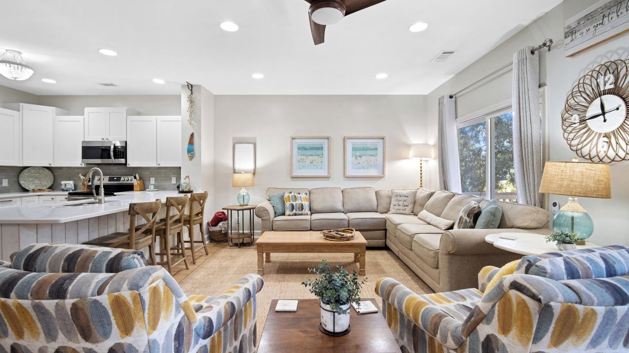 Photo of Livingroom in Bonito Boathouses
