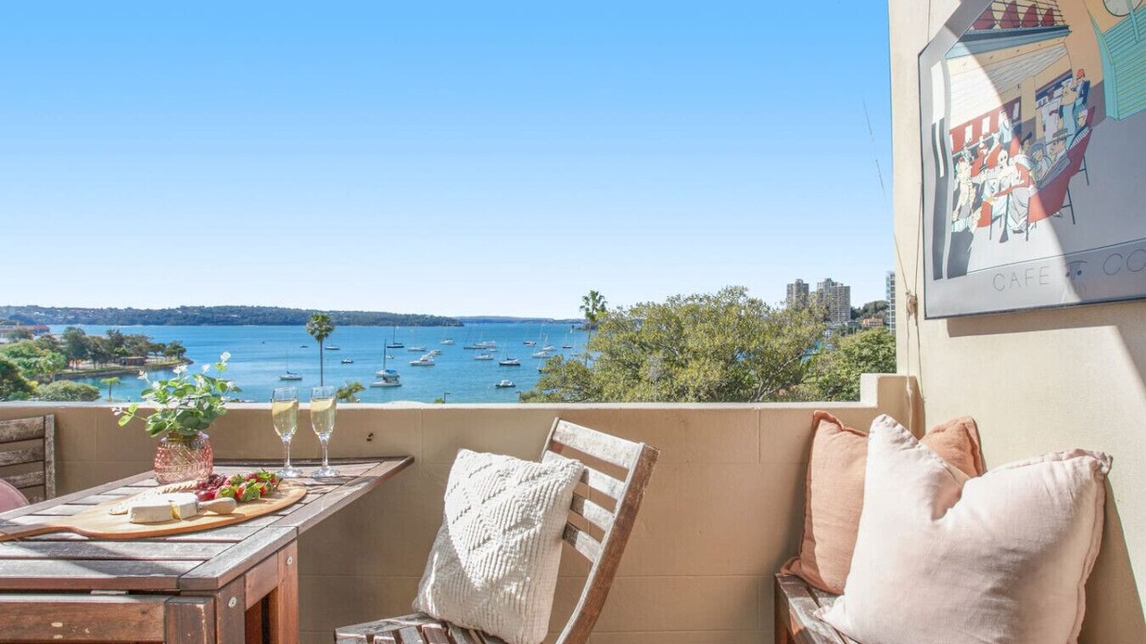 Photo of Outdoor in Elizabeth Bay