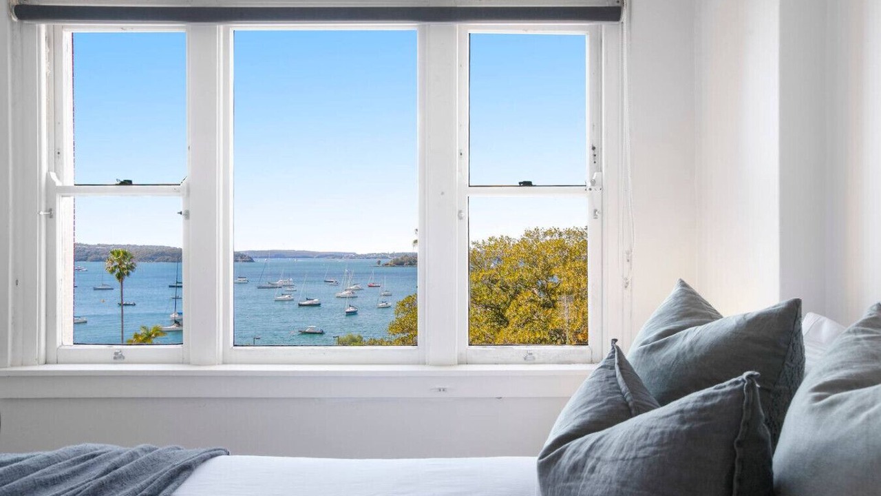 Photo of Bedroom in Elizabeth Bay