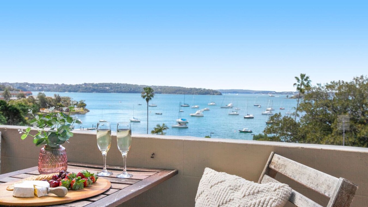 Photo of Outdoor in Elizabeth Bay