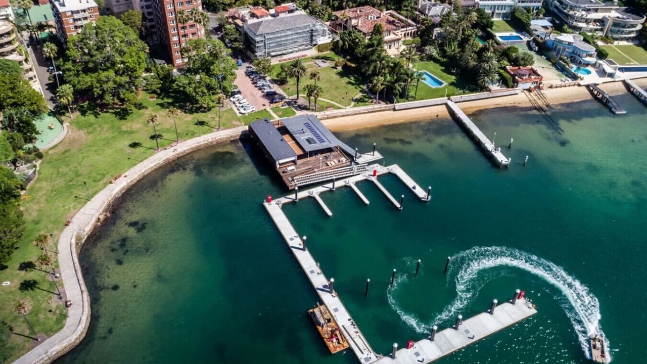 Photo of Outdoor in Elizabeth Bay