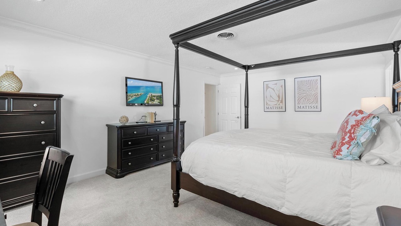 Photo of Bedroom in Singer Island