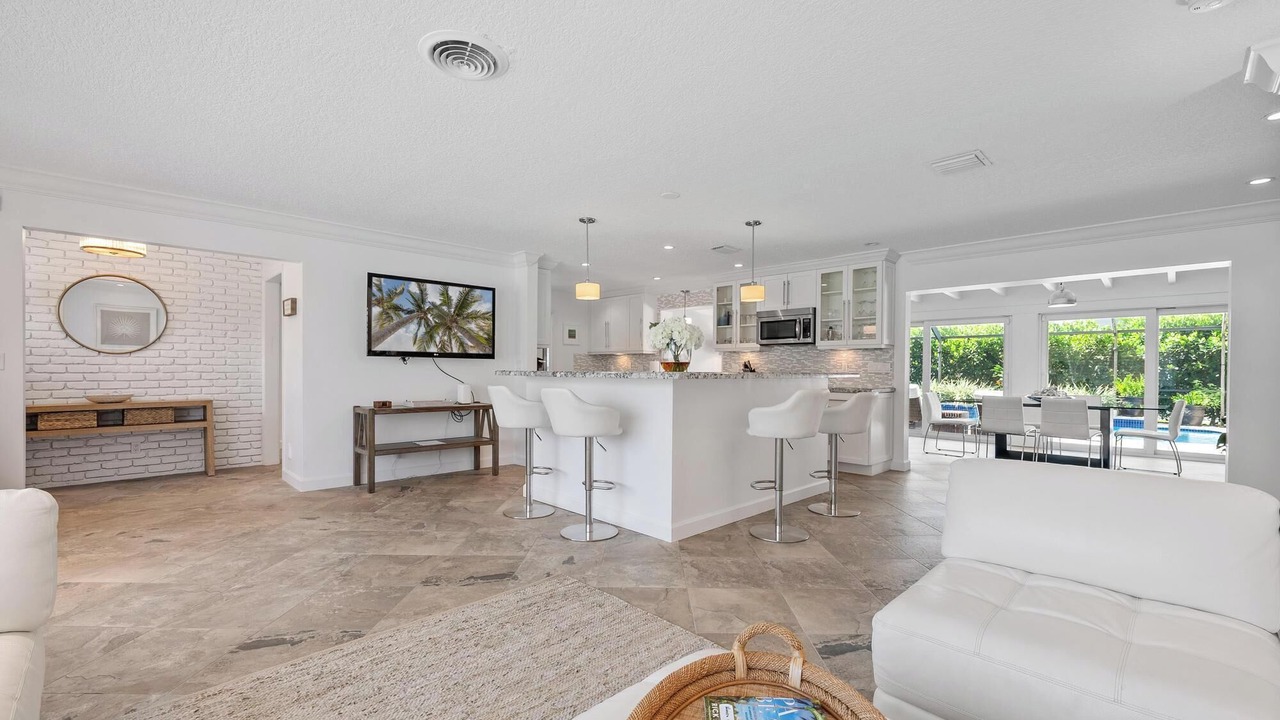 Photo of Livingroom in Singer Island