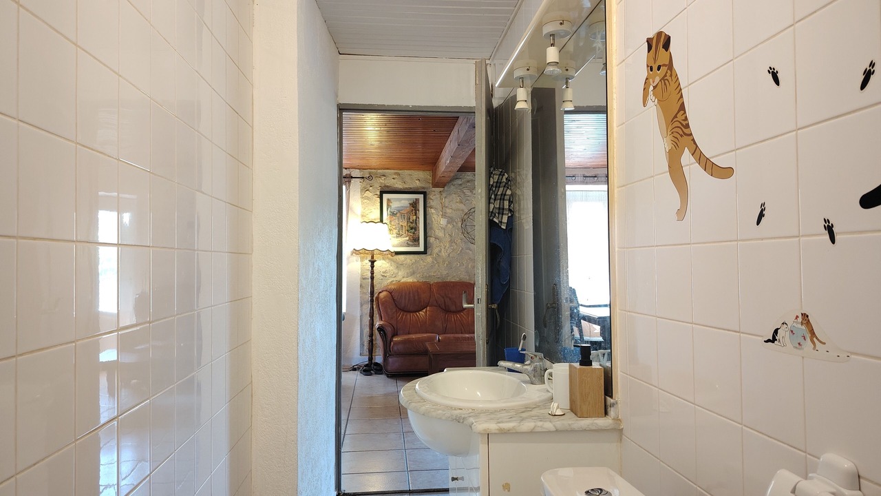 Photo of Bathroom in Peyriac-de-Mer