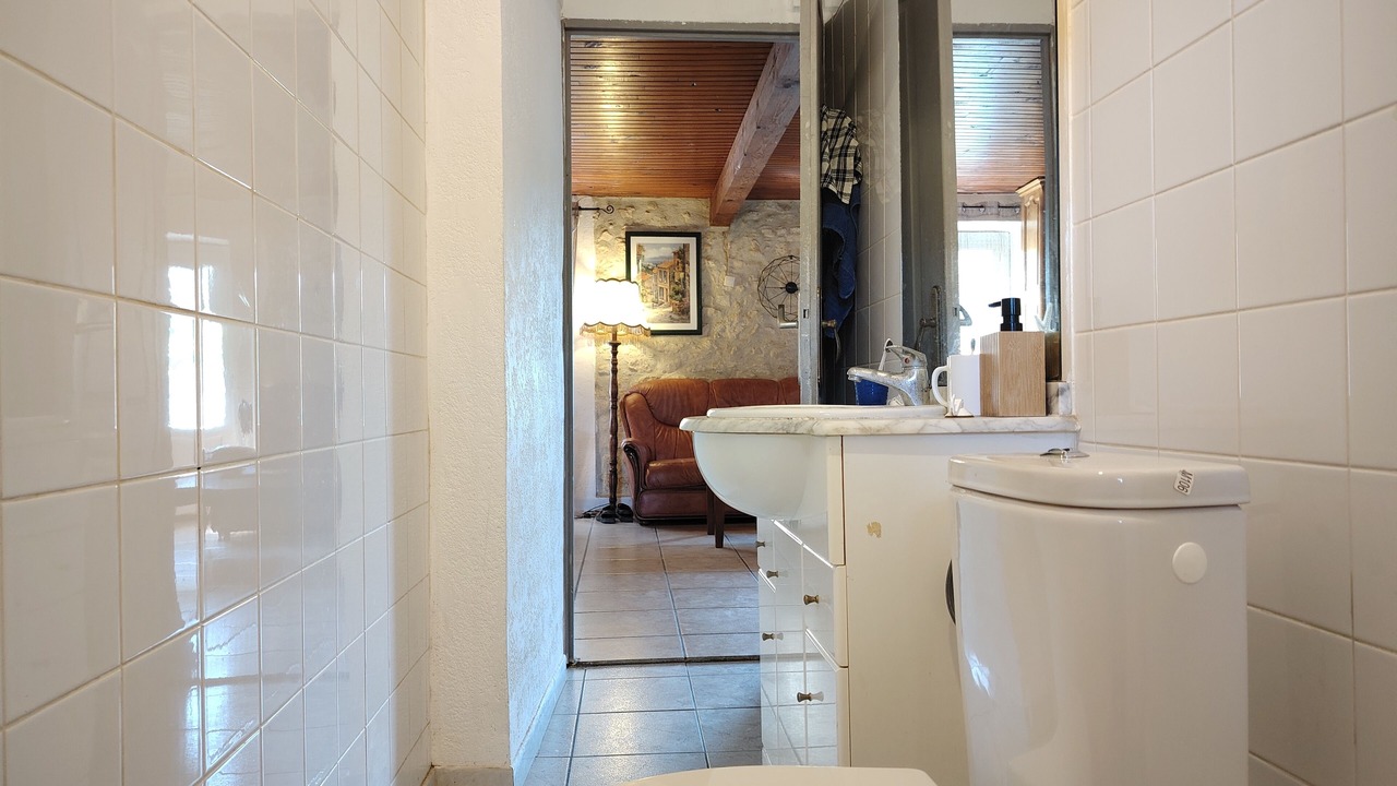 Photo of Bathroom in Peyriac-de-Mer