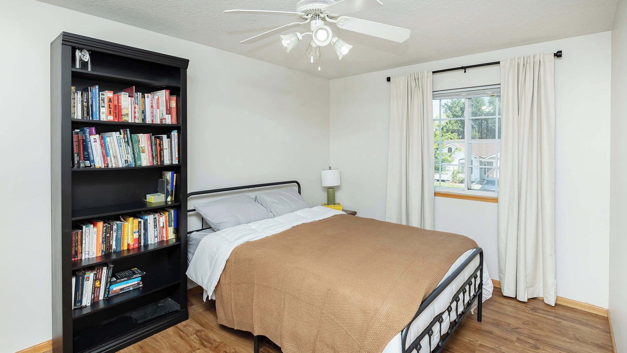 Photo of Bedroom in Altoona