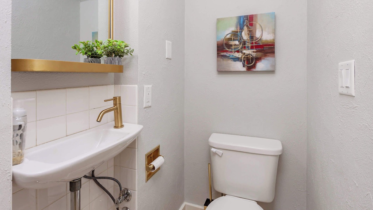 Photo of Bathroom in Ames