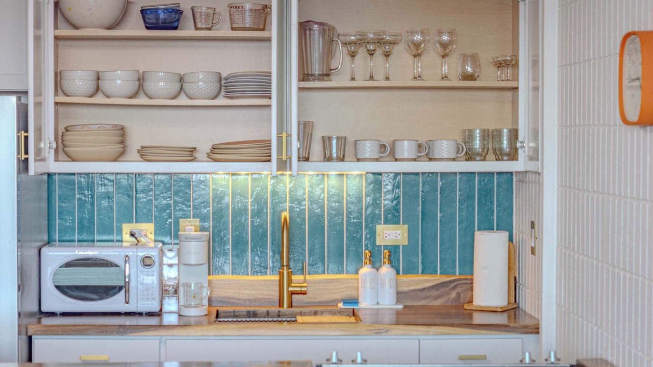 Photo of Kitchen in Punaluu