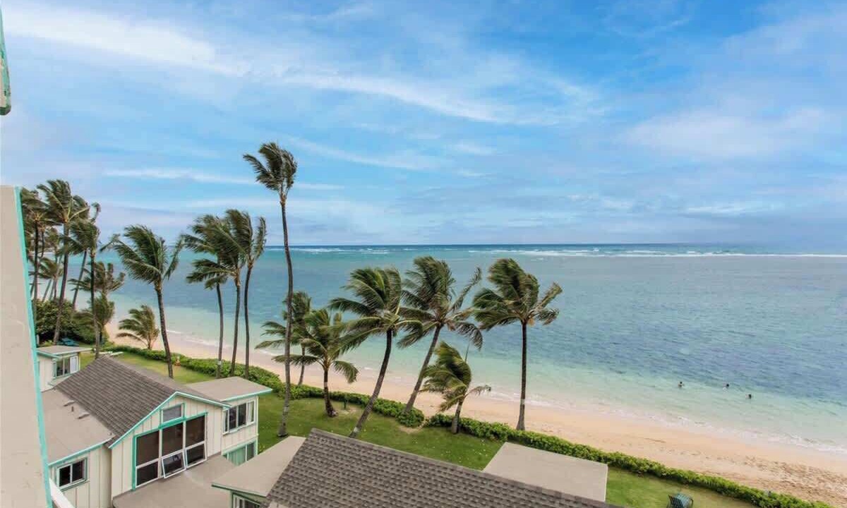 Photo of Others in Punaluu