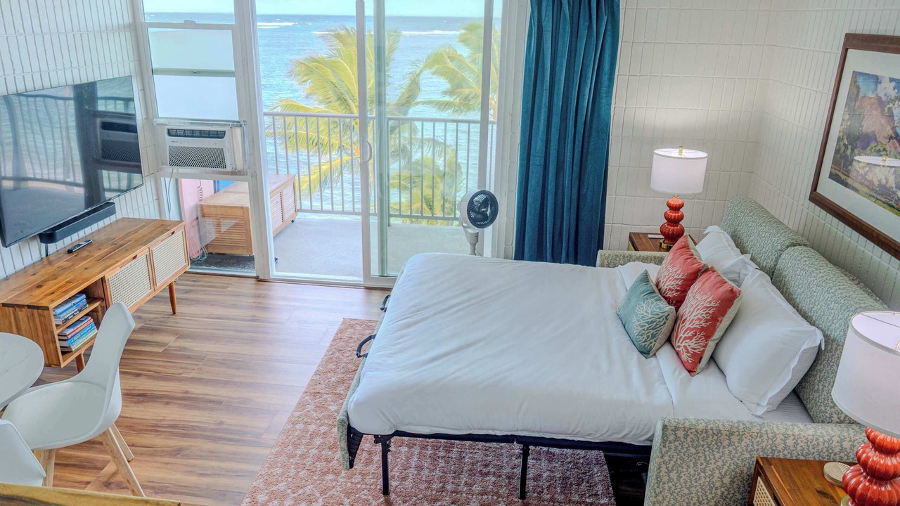 Photo of Bedroom in Punaluu