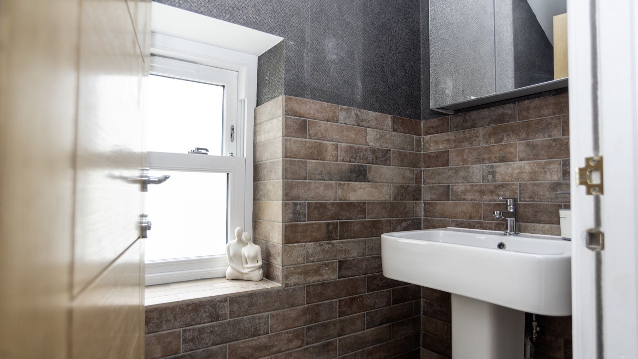 Photo of Bathroom in Westleigh