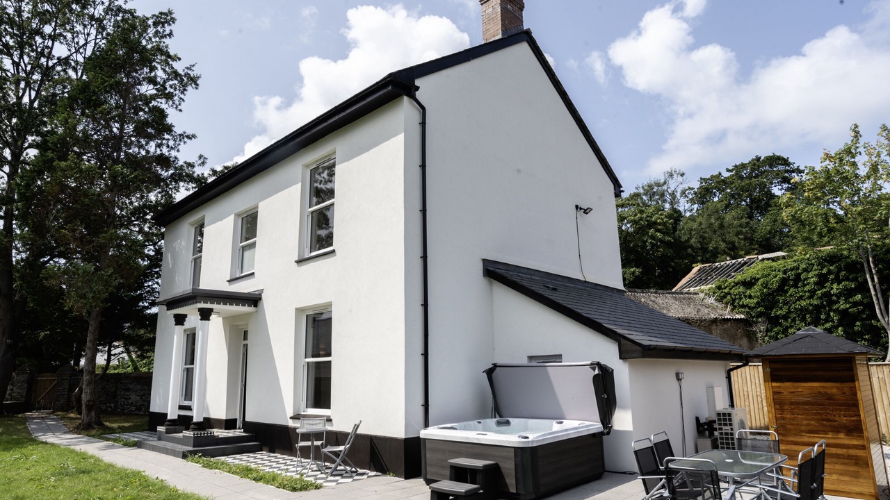 Photo of Outdoor in Westleigh