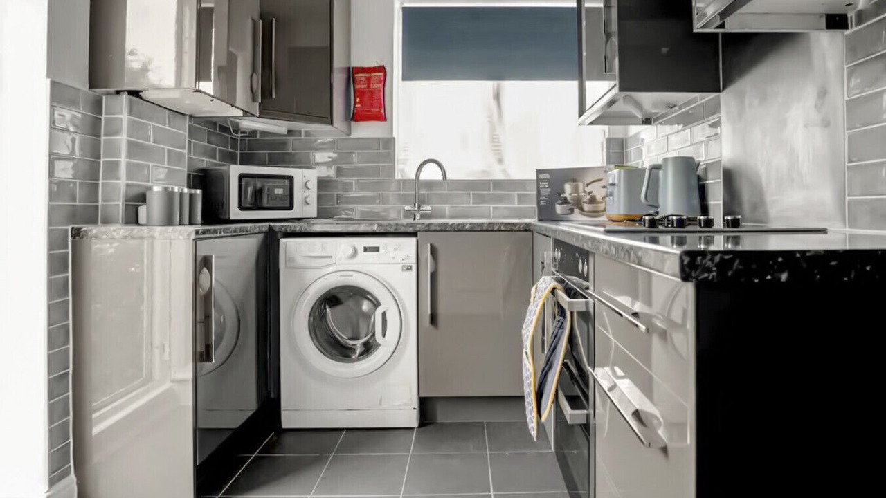 Photo of Others in Belvedere