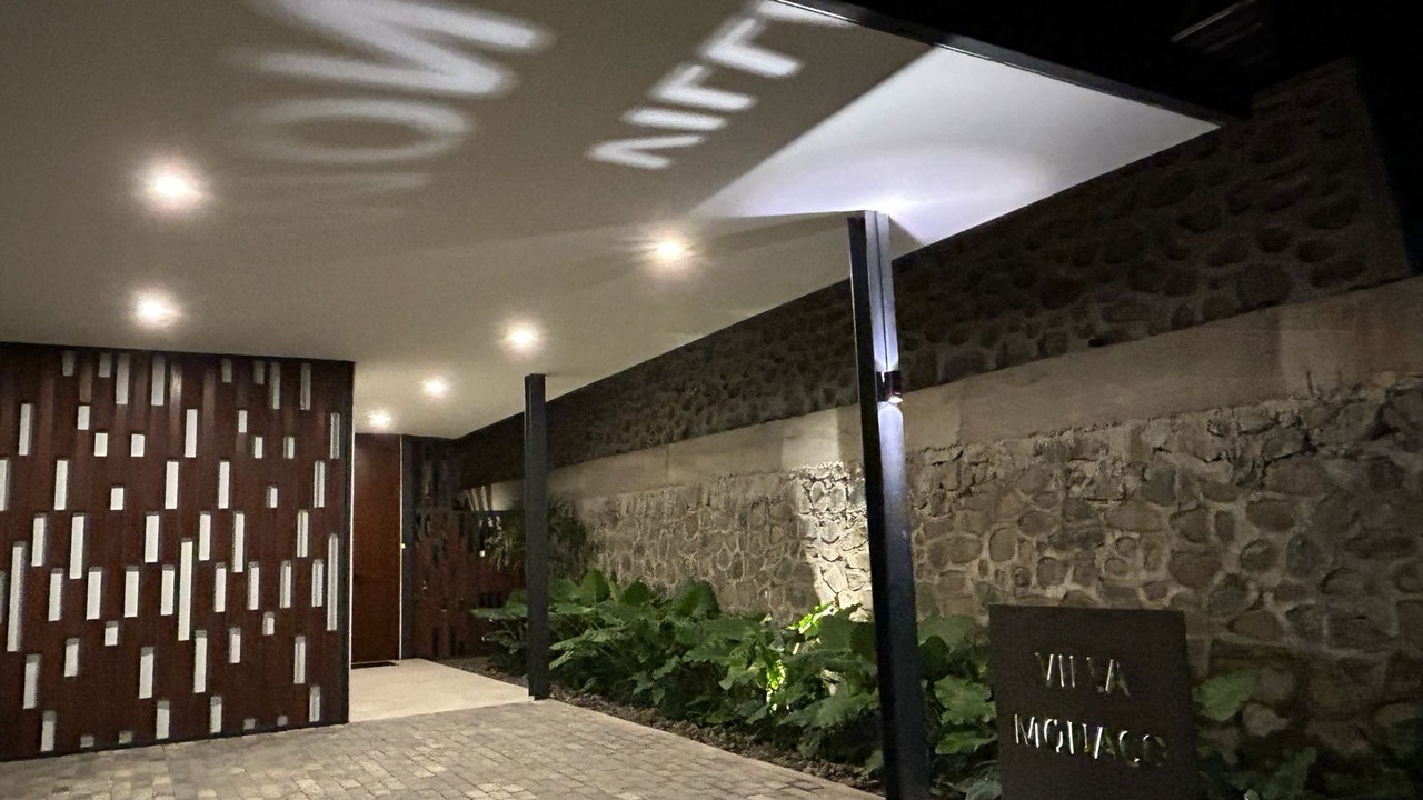 Photo of Outdoor in Selong Belanak